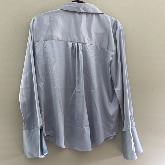 Backyard Roses Layla Blouse - Picture 4 of 4